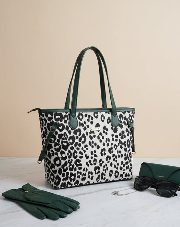 WILD ELEGANCE